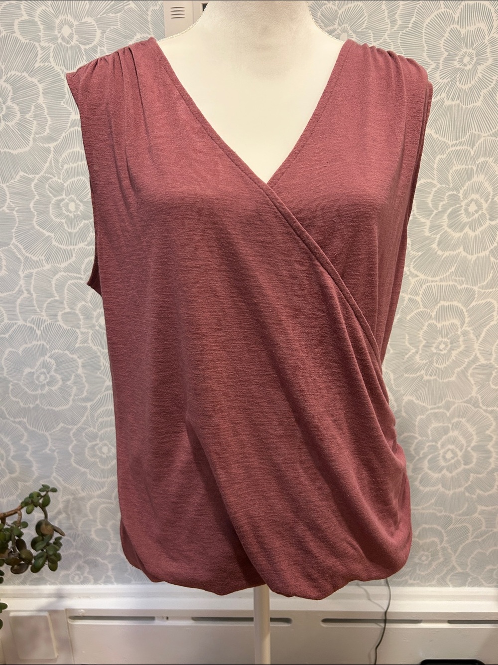 Athleta Breezy Tank Wrap -Sz L